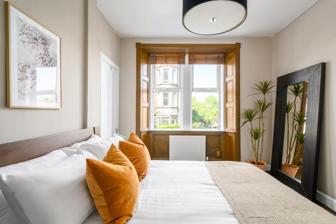 The Holyrood Park Apartment Edinburgh Bagian luar foto
